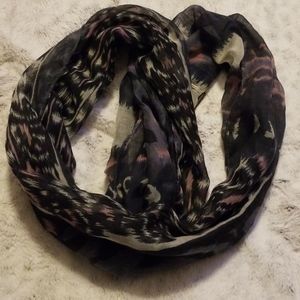 🌼3 for $10🌼Vanity Infinity Scarf